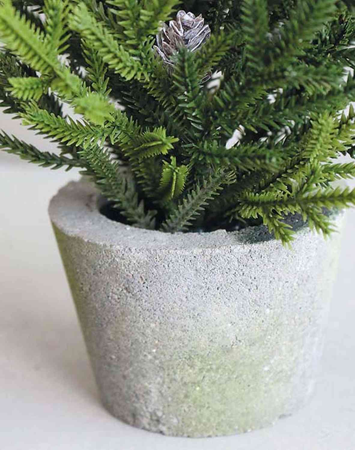 Cipresso di plastica FARELL in vaso decorativo, pigne, verde, 30cm